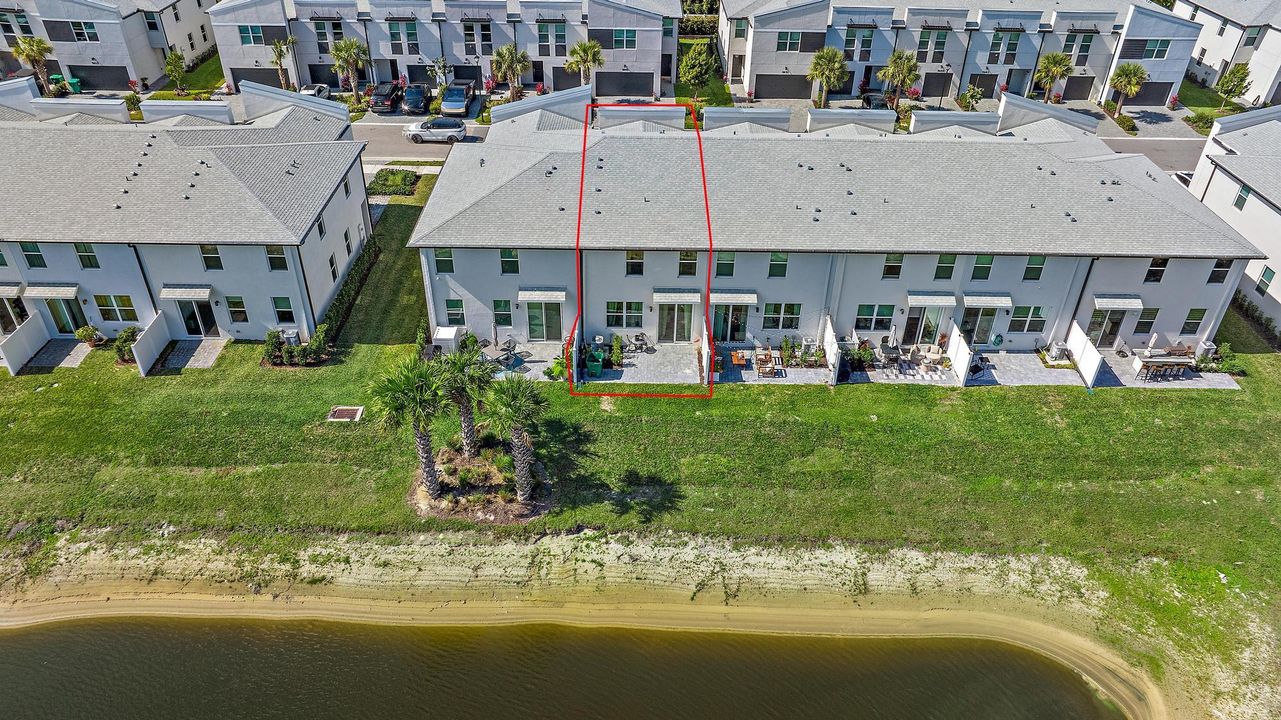 For Sale: $427,000 (3 beds, 2 baths, 1454 Square Feet)