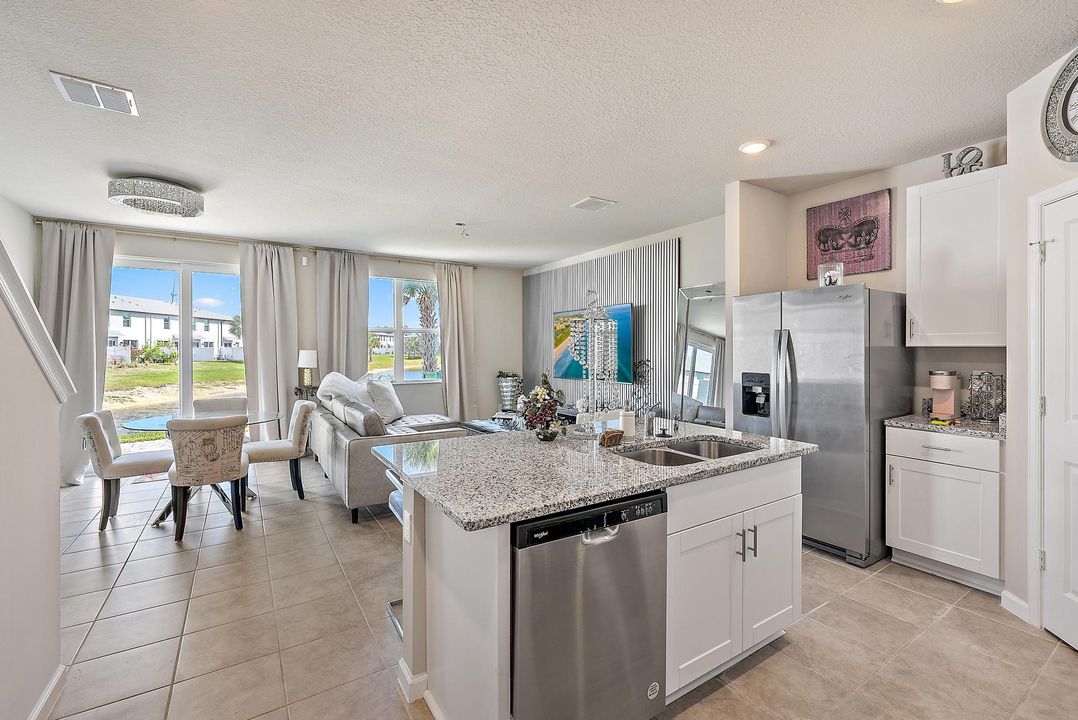 For Sale: $427,000 (3 beds, 2 baths, 1454 Square Feet)