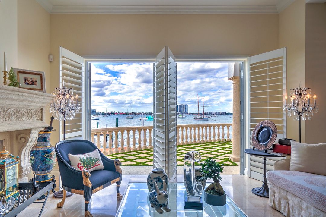 На продажу: $6,850,000 (4 спален, 5 ванн, 4034 Квадратных фут)