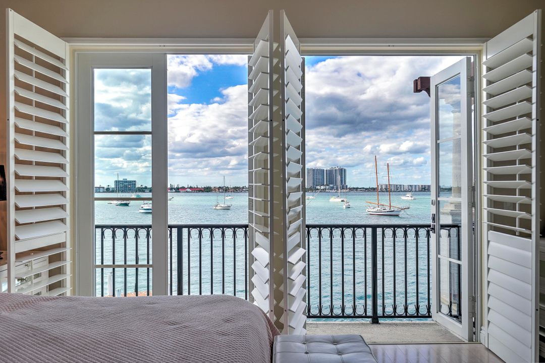 На продажу: $6,850,000 (4 спален, 5 ванн, 4034 Квадратных фут)