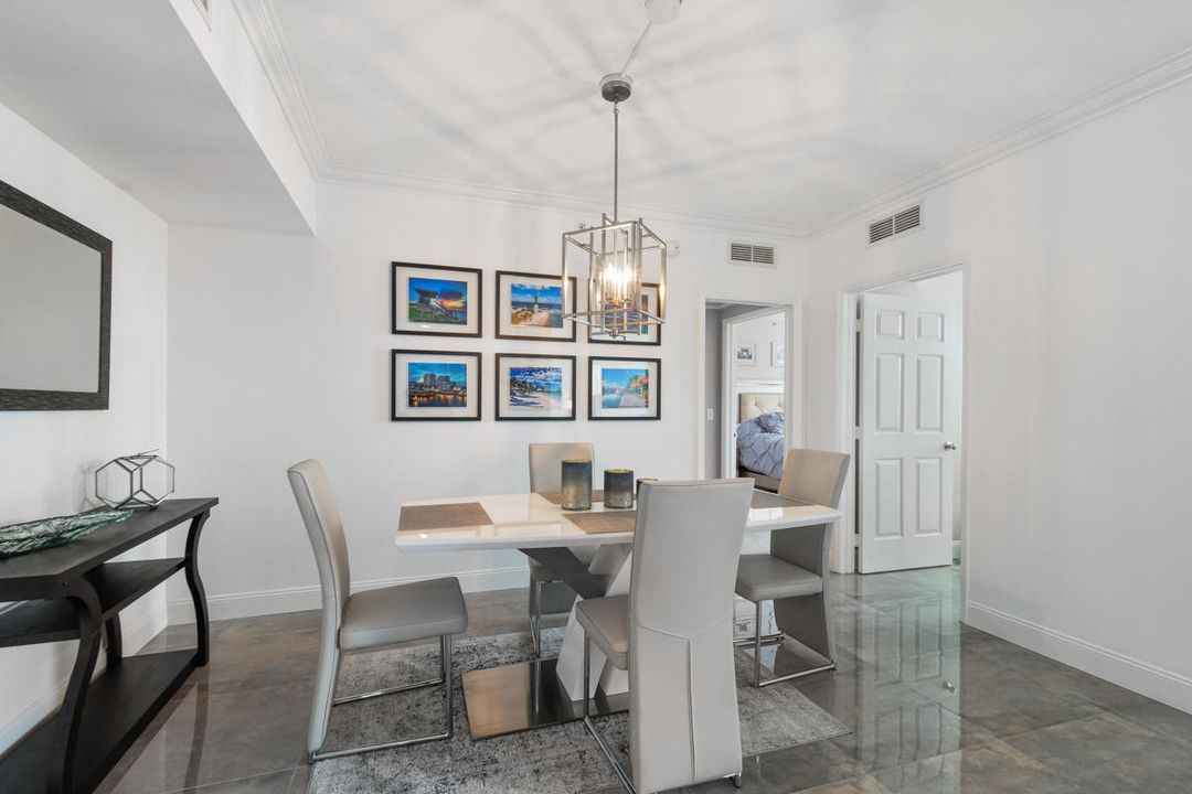 Под контрактом: $6,500 (2 спален, 2 ванн, 1385 Квадратных фут)