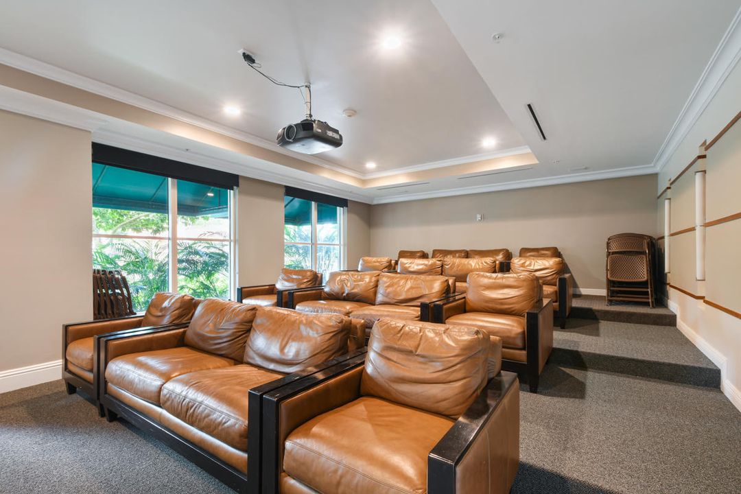 Под контрактом: $6,500 (2 спален, 2 ванн, 1385 Квадратных фут)