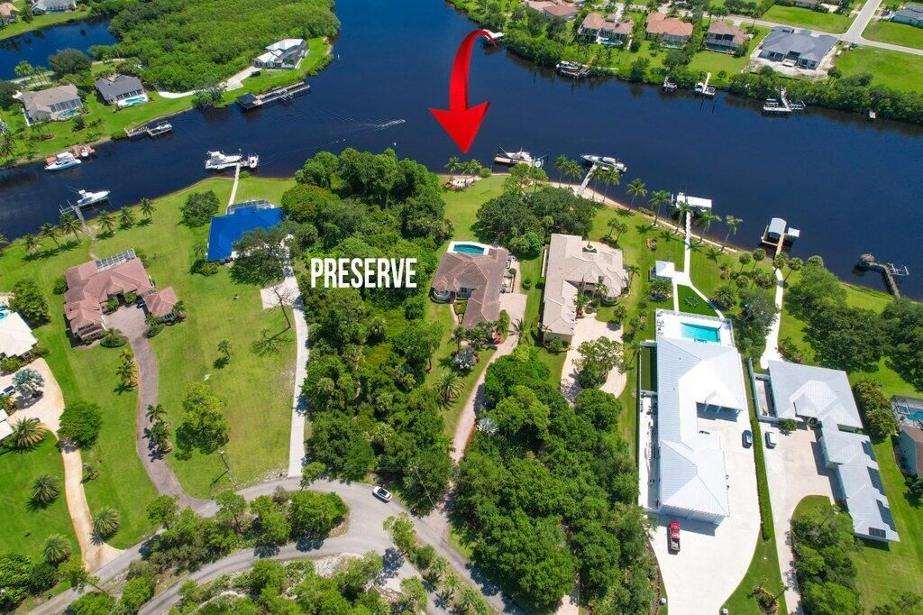 For Sale: $1,999,000 (6 beds, 4 baths, 3603 Square Feet)