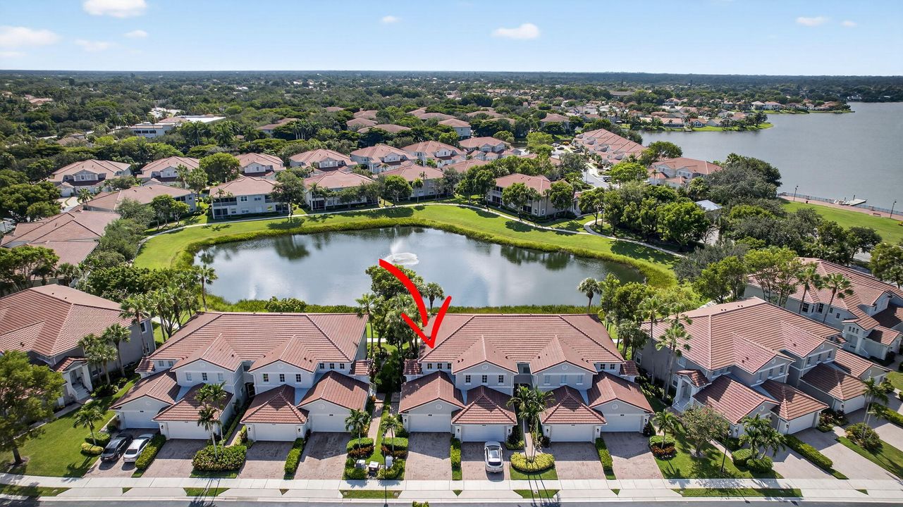 合同活跃: $434,000 (3 贝兹, 2 浴室, 1876 平方英尺)