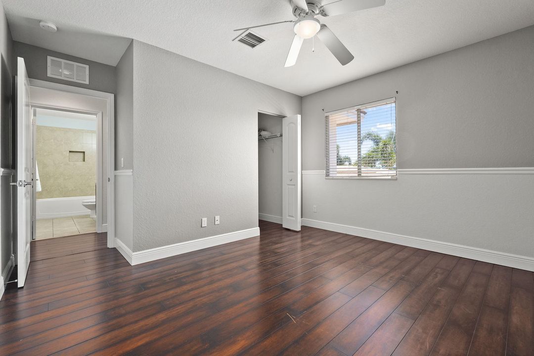 Activo con contrato: $979,000 (5 camas, 3 baños, 3012 Pies cuadrados)