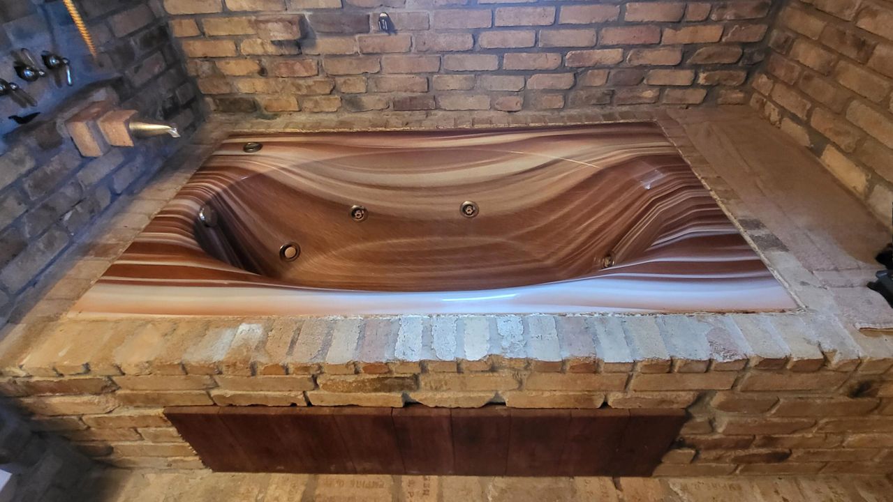 For Sale: $324,250 (2 beds, 2 baths, 1438 Square Feet)