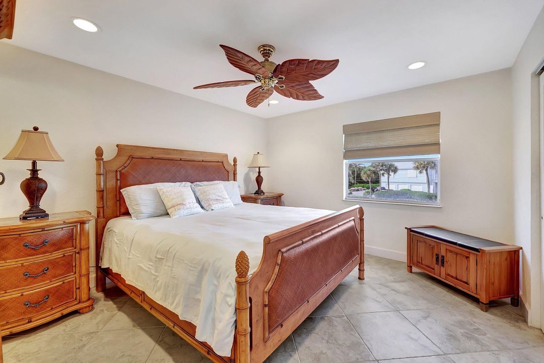 待售: $419,000 (2 贝兹, 2 浴室, 1093 平方英尺)