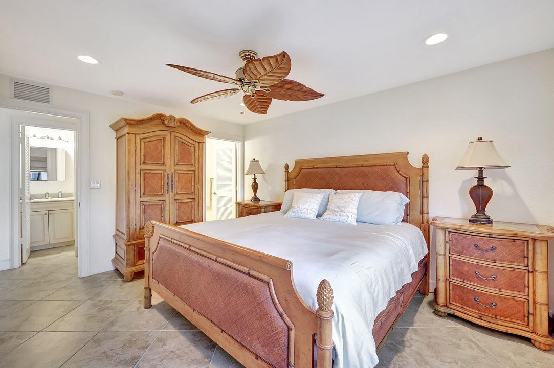 待售: $419,000 (2 贝兹, 2 浴室, 1093 平方英尺)