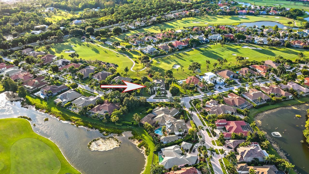 Под контрактом: $2,195,000 (5 спален, 4 ванн, 4937 Квадратных фут)