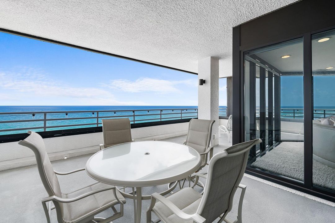 出租: $17,000 (3 贝兹, 3 浴室, 3700 平方英尺)