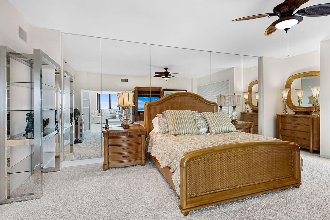 出租: $17,000 (3 贝兹, 3 浴室, 3700 平方英尺)