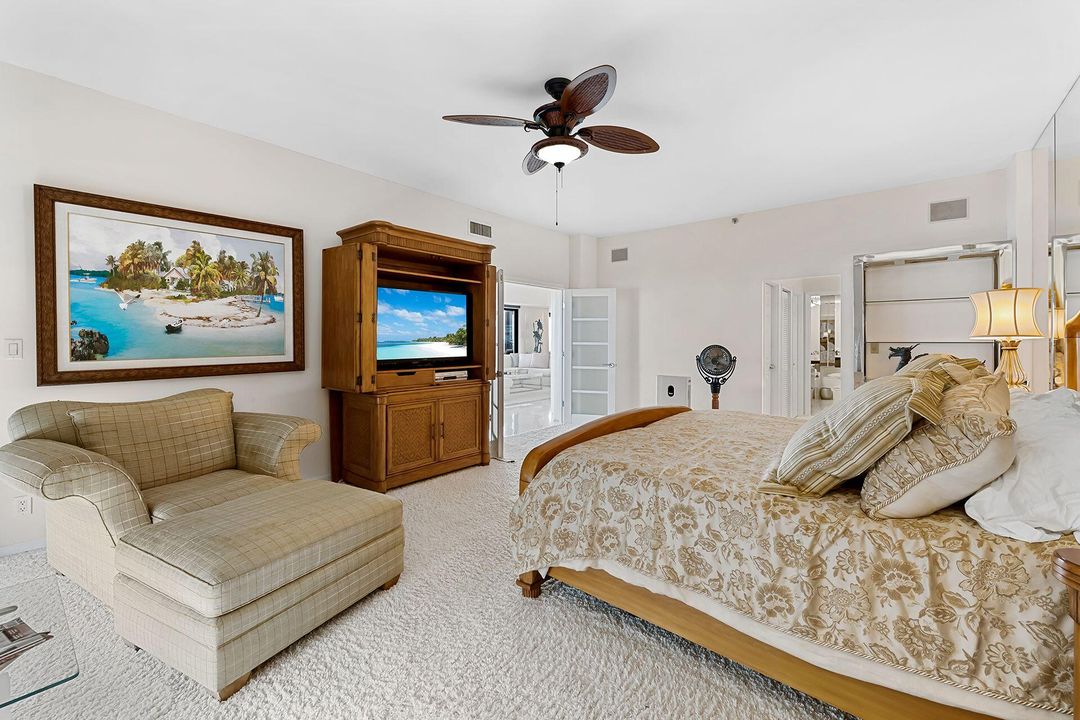 出租: $17,000 (3 贝兹, 3 浴室, 3700 平方英尺)