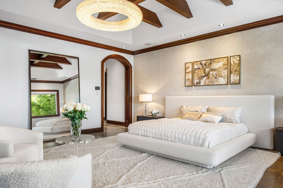 待售: $7,995,000 (5 贝兹, 5 浴室, 6818 平方英尺)