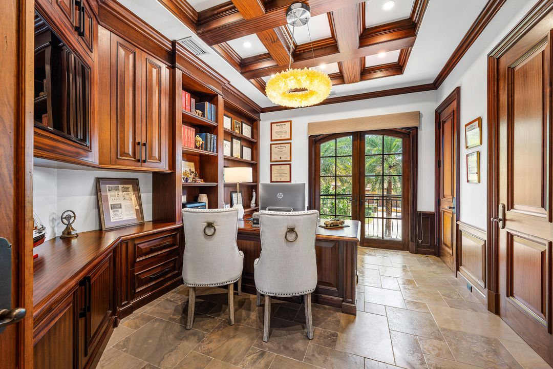 待售: $7,995,000 (5 贝兹, 5 浴室, 6818 平方英尺)