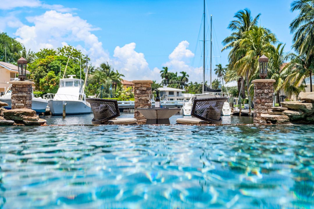 待售: $7,995,000 (5 贝兹, 5 浴室, 6818 平方英尺)