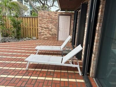 Active With Contract: $6,500 (2 beds, 2 baths, 1708 Square Feet)