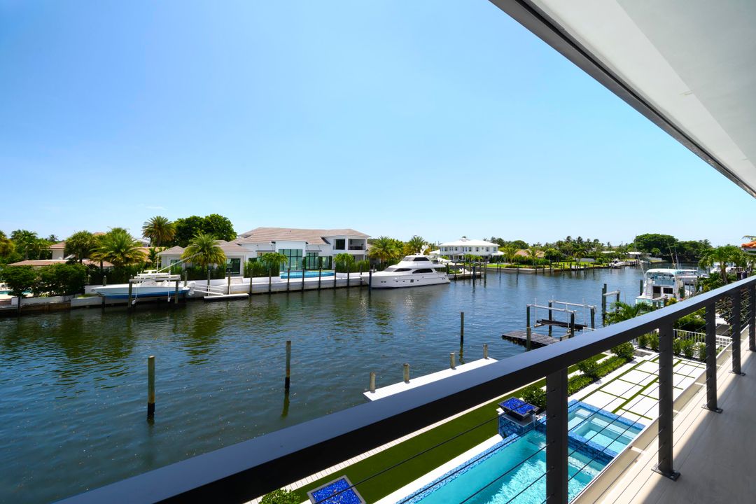 For Sale: $8,750,000 (5 beds, 7 baths, 5804 Square Feet)