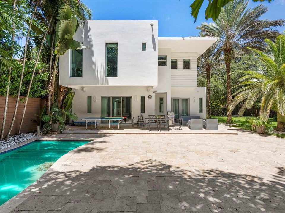 En Venta: $3,750,000 (6 camas, 5 baños, 4898 Pies cuadrados)