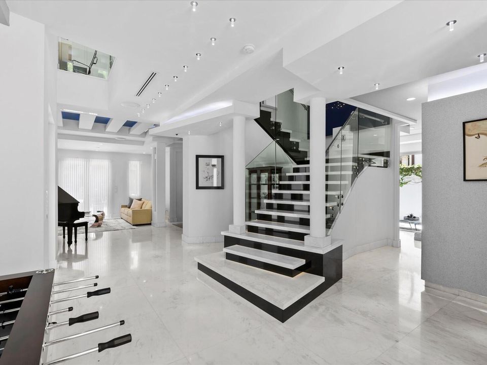 En Venta: $3,750,000 (6 camas, 5 baños, 4898 Pies cuadrados)