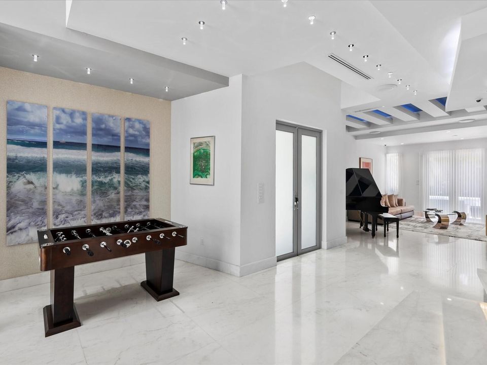 En Venta: $3,750,000 (6 camas, 5 baños, 4898 Pies cuadrados)