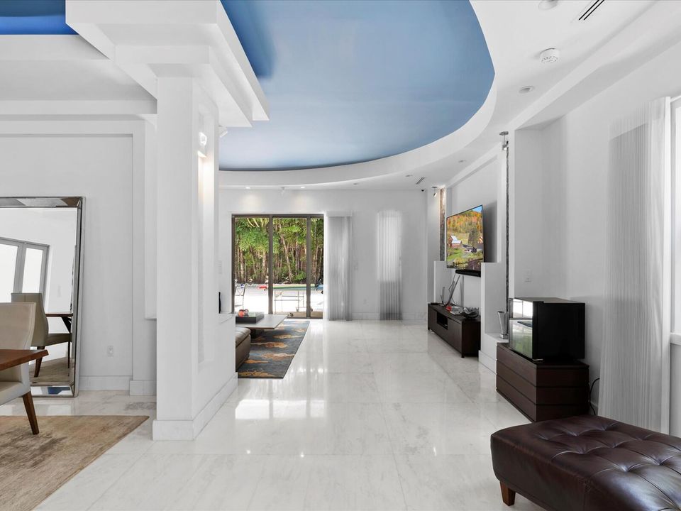 En Venta: $3,750,000 (6 camas, 5 baños, 4898 Pies cuadrados)