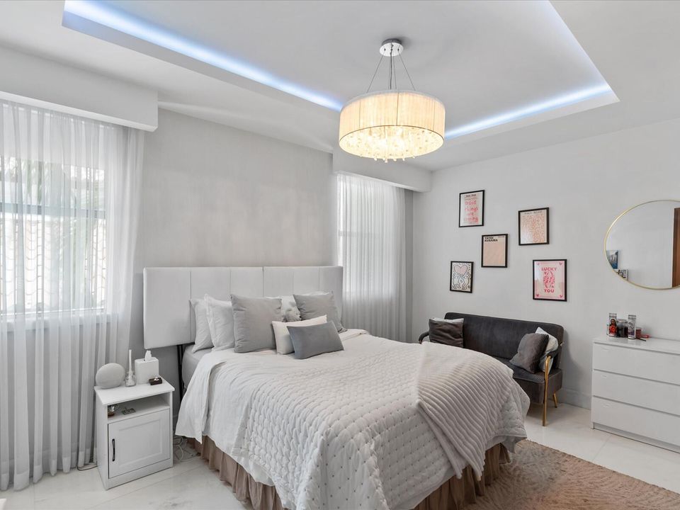 En Venta: $3,750,000 (6 camas, 5 baños, 4898 Pies cuadrados)