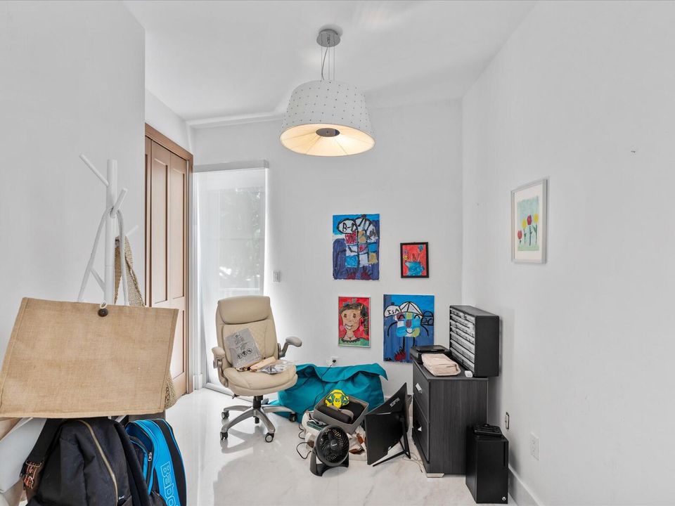 En Venta: $3,750,000 (6 camas, 5 baños, 4898 Pies cuadrados)