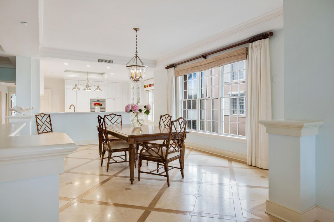 For Sale: $2,850,000 (3 beds, 3 baths, 3309 Square Feet)