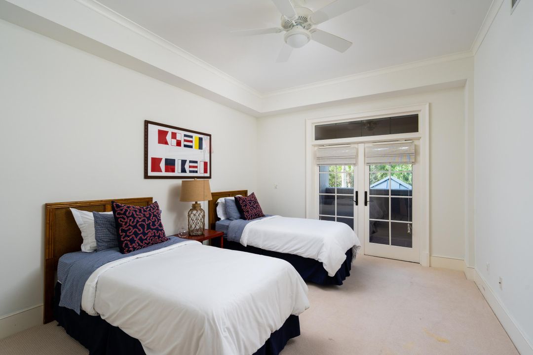 For Sale: $2,850,000 (3 beds, 3 baths, 3309 Square Feet)