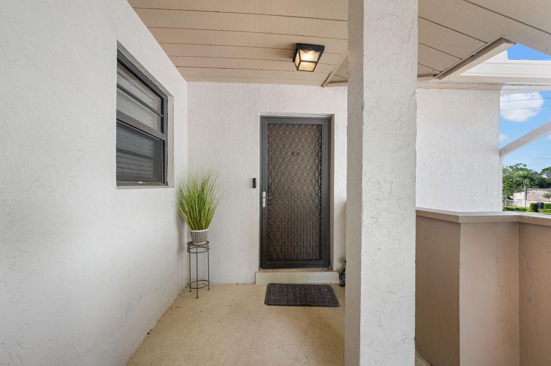 На продажу: $254,900 (3 спален, 2 ванн, 1542 Квадратных фут)