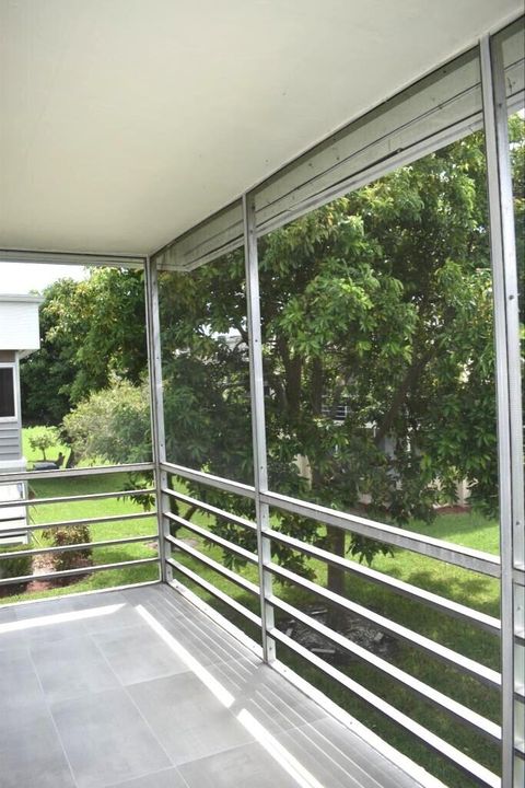 Activo con contrato: $1,700 (2 camas, 2 baños, 902 Pies cuadrados)