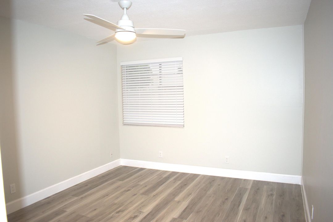 Activo con contrato: $1,700 (2 camas, 2 baños, 902 Pies cuadrados)