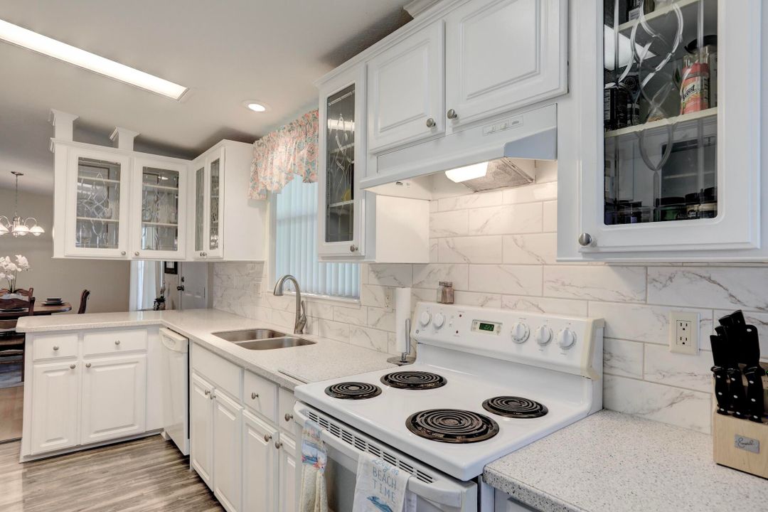 For Sale: $269,000 (2 beds, 2 baths, 1512 Square Feet)