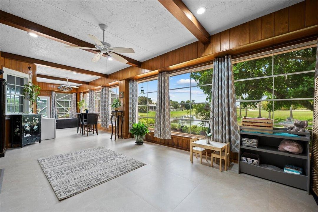 Activo con contrato: $1,100,000 (4 camas, 3 baños, 2852 Pies cuadrados)