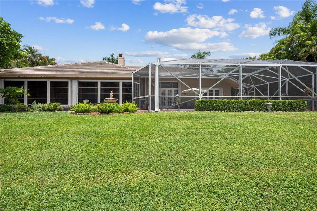 Activo con contrato: $1,100,000 (4 camas, 3 baños, 2852 Pies cuadrados)