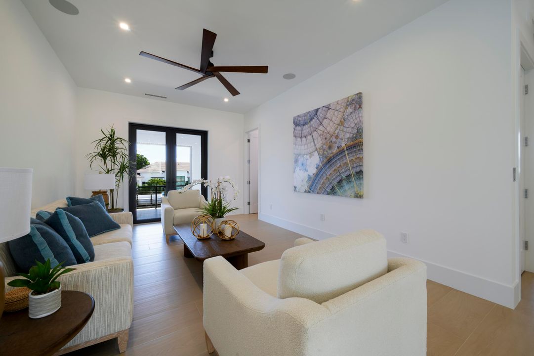 For Sale: $8,750,000 (5 beds, 7 baths, 5804 Square Feet)