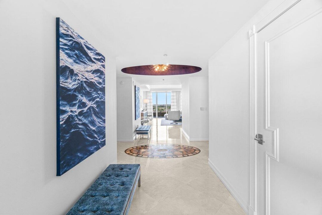 Active With Contract: $1,450,000 (2 beds, 2 baths, 2292 Square Feet)