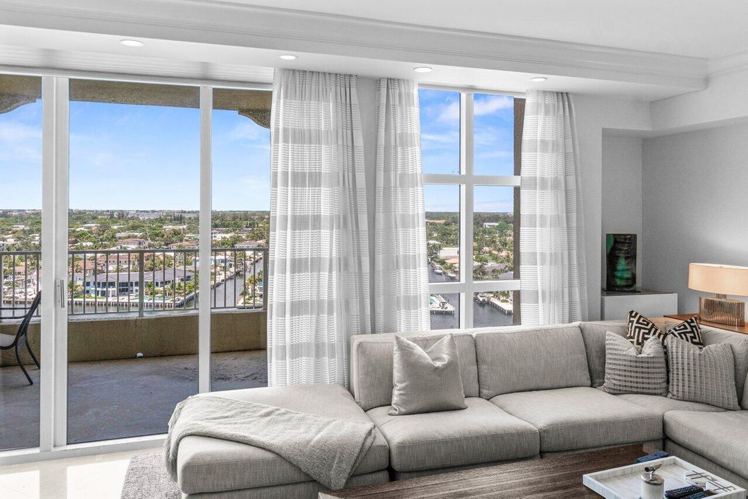 Active With Contract: $1,450,000 (2 beds, 2 baths, 2292 Square Feet)