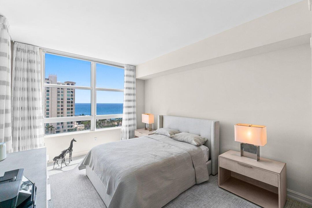 Active With Contract: $1,450,000 (2 beds, 2 baths, 2292 Square Feet)