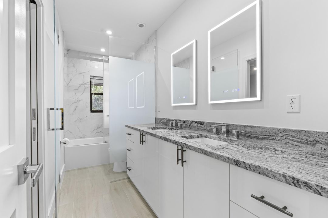 En Venta: $850,000 (3 camas, 3 baños, 1760 Pies cuadrados)