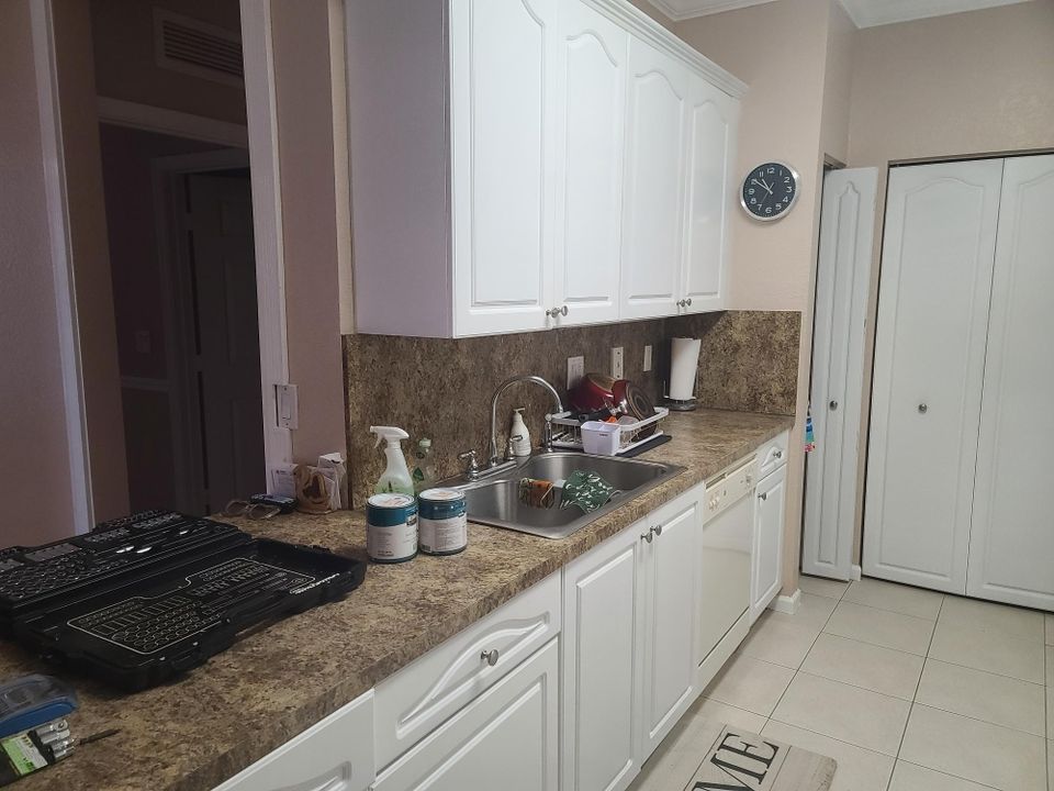 For Rent: $2,200 (3 beds, 2 baths, 1267 Square Feet)
