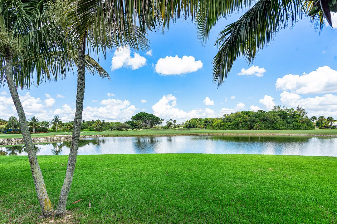 В аренду: $11,000 (3 спален, 3 ванн, 3123 Квадратных фут)