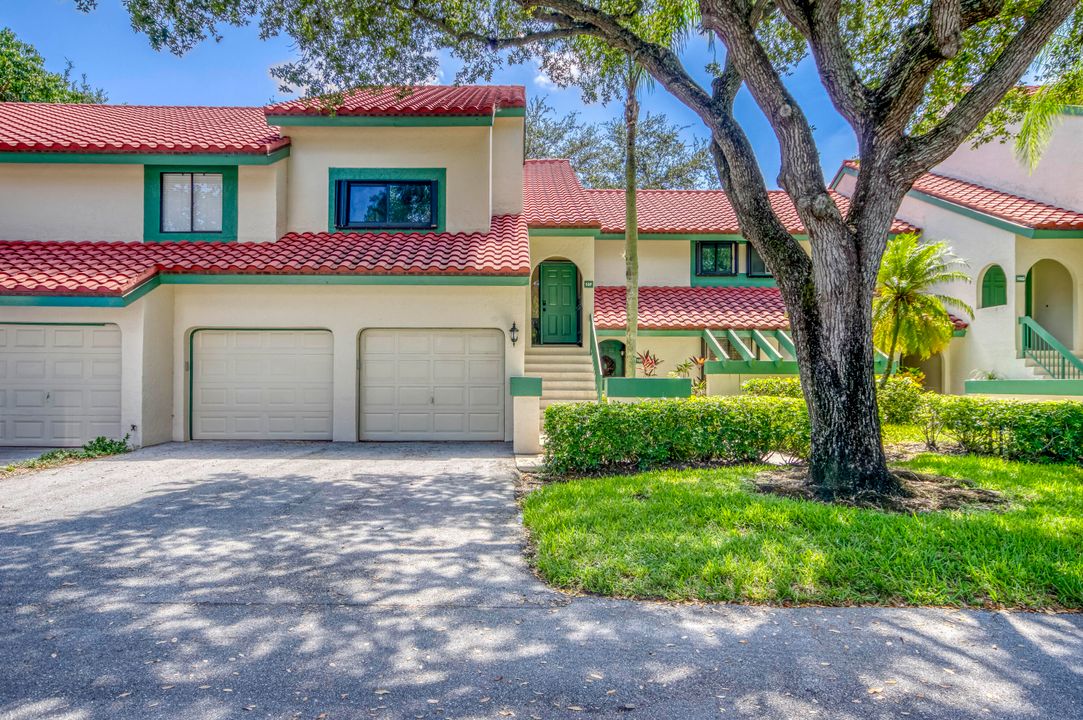 Vendido Recientemente: $299,000 (2 camas, 1 baños, 1025 Pies cuadrados)