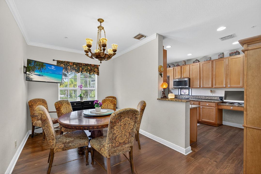 待售: $475,000 (3 贝兹, 3 浴室, 1727 平方英尺)