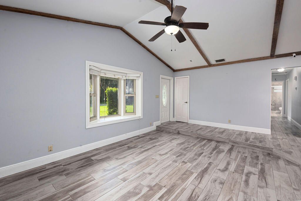 For Sale: $479,000 (4 beds, 2 baths, 1822 Square Feet)