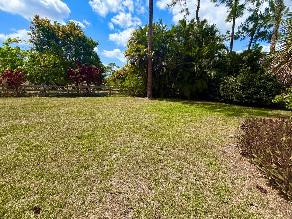 合同活跃: $500,000 (3 贝兹, 2 浴室, 1511 平方英尺)