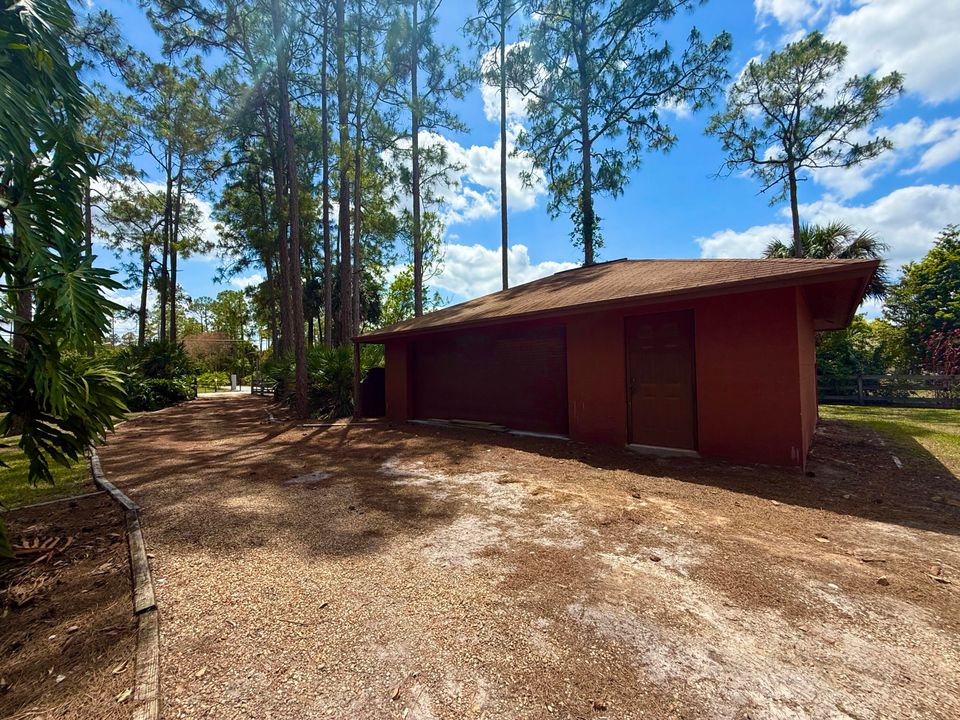 合同活跃: $500,000 (3 贝兹, 2 浴室, 1511 平方英尺)