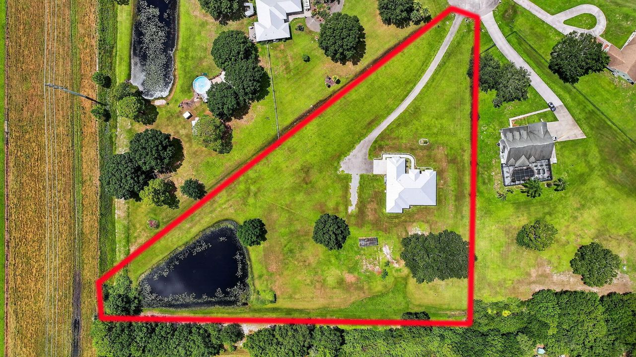 En Venta: $654,900 (4 camas, 3 baños, 2355 Pies cuadrados)