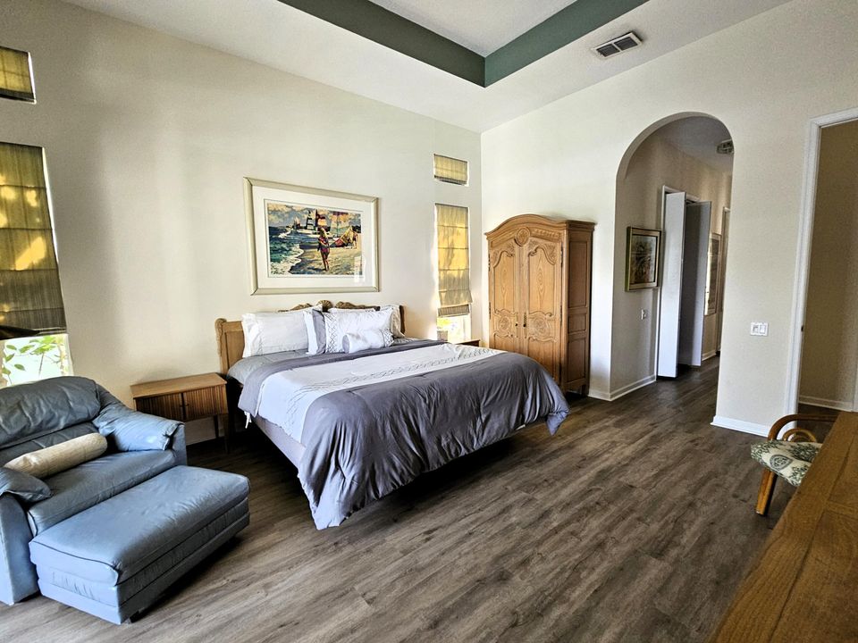 На продажу: $529,900 (3 спален, 2 ванн, 2531 Квадратных фут)