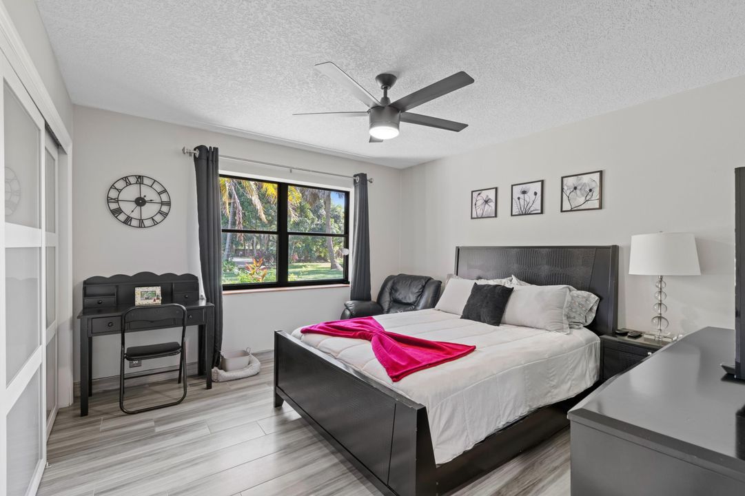 Activo con contrato: $1,899,000 (5 camas, 4 baños, 6000 Pies cuadrados)